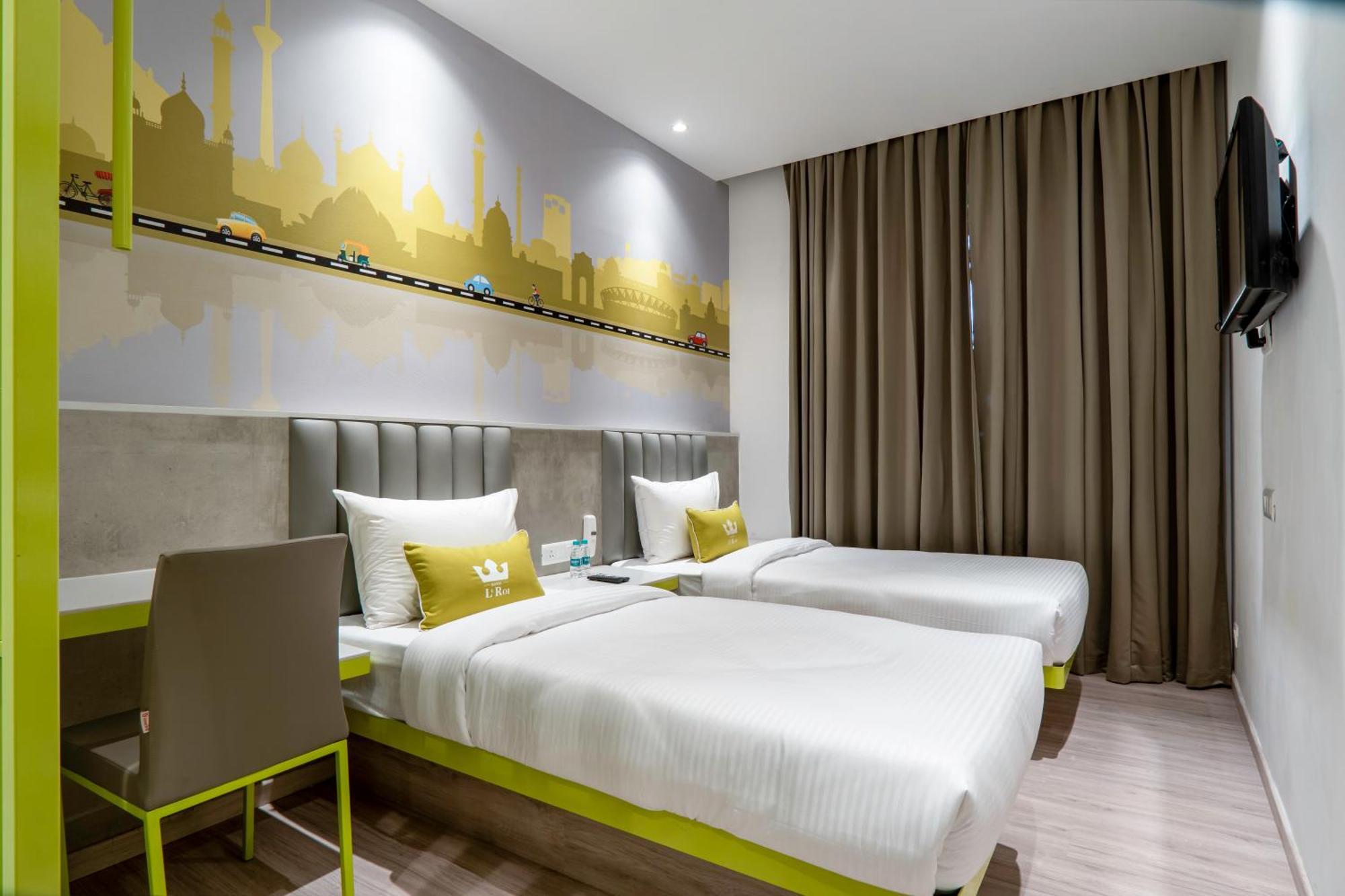 Hotel Le Roi Express Karol Bagh Делхи Екстериор снимка