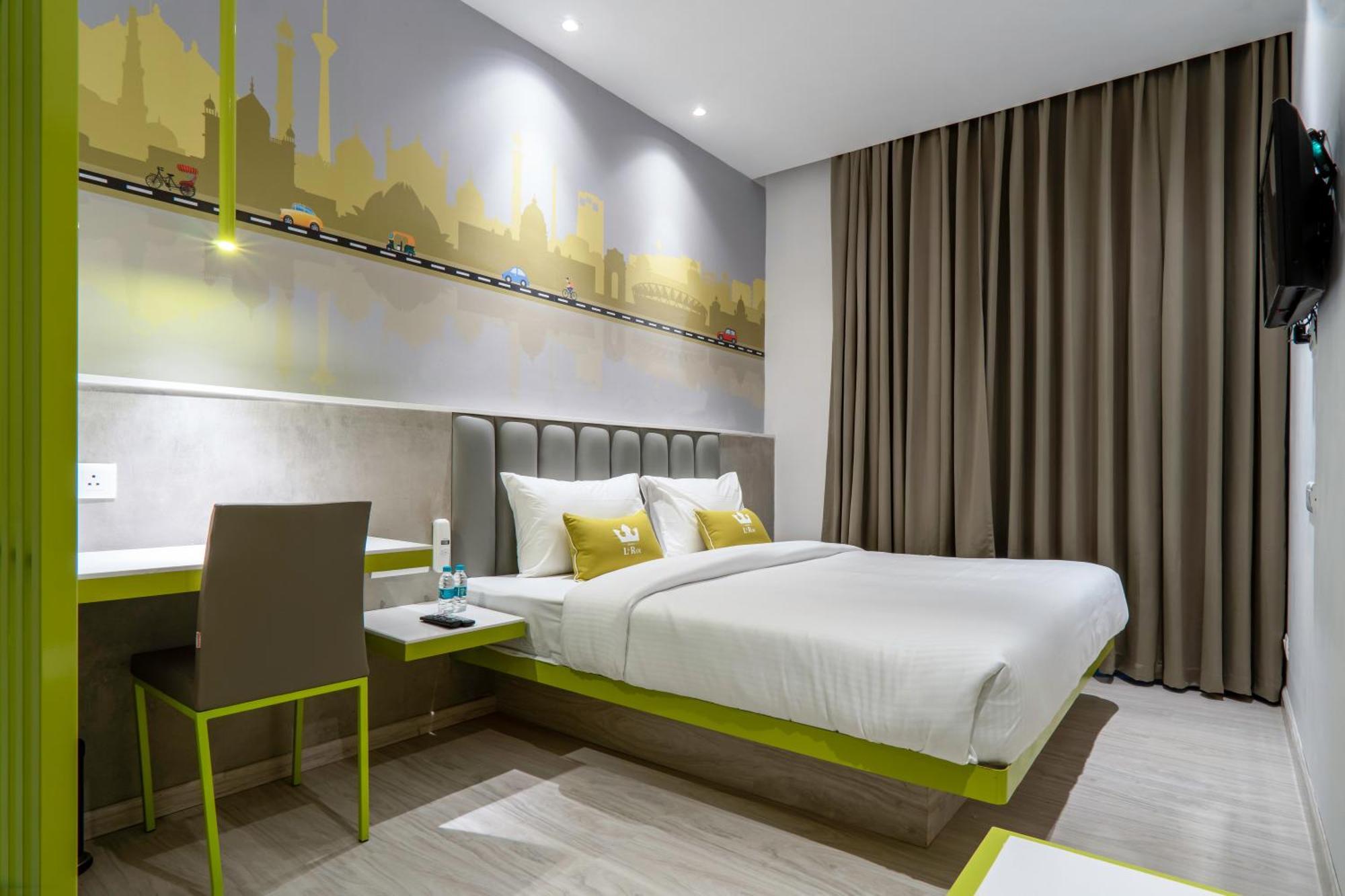 Hotel Le Roi Express Karol Bagh Делхи Екстериор снимка